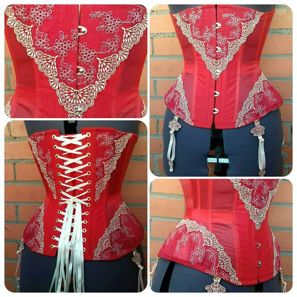 Lace applique deposit