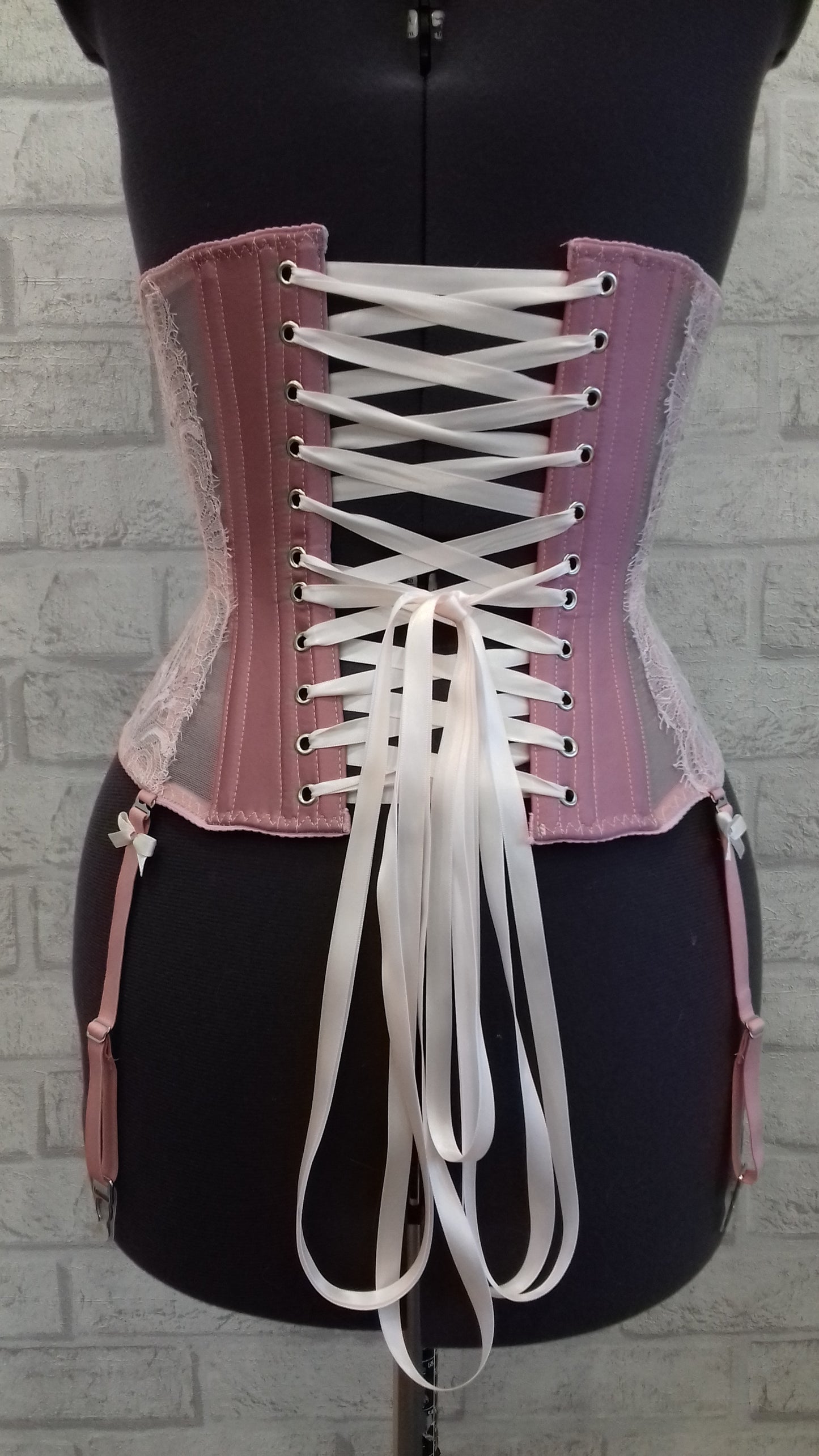 Underbust mesh corset