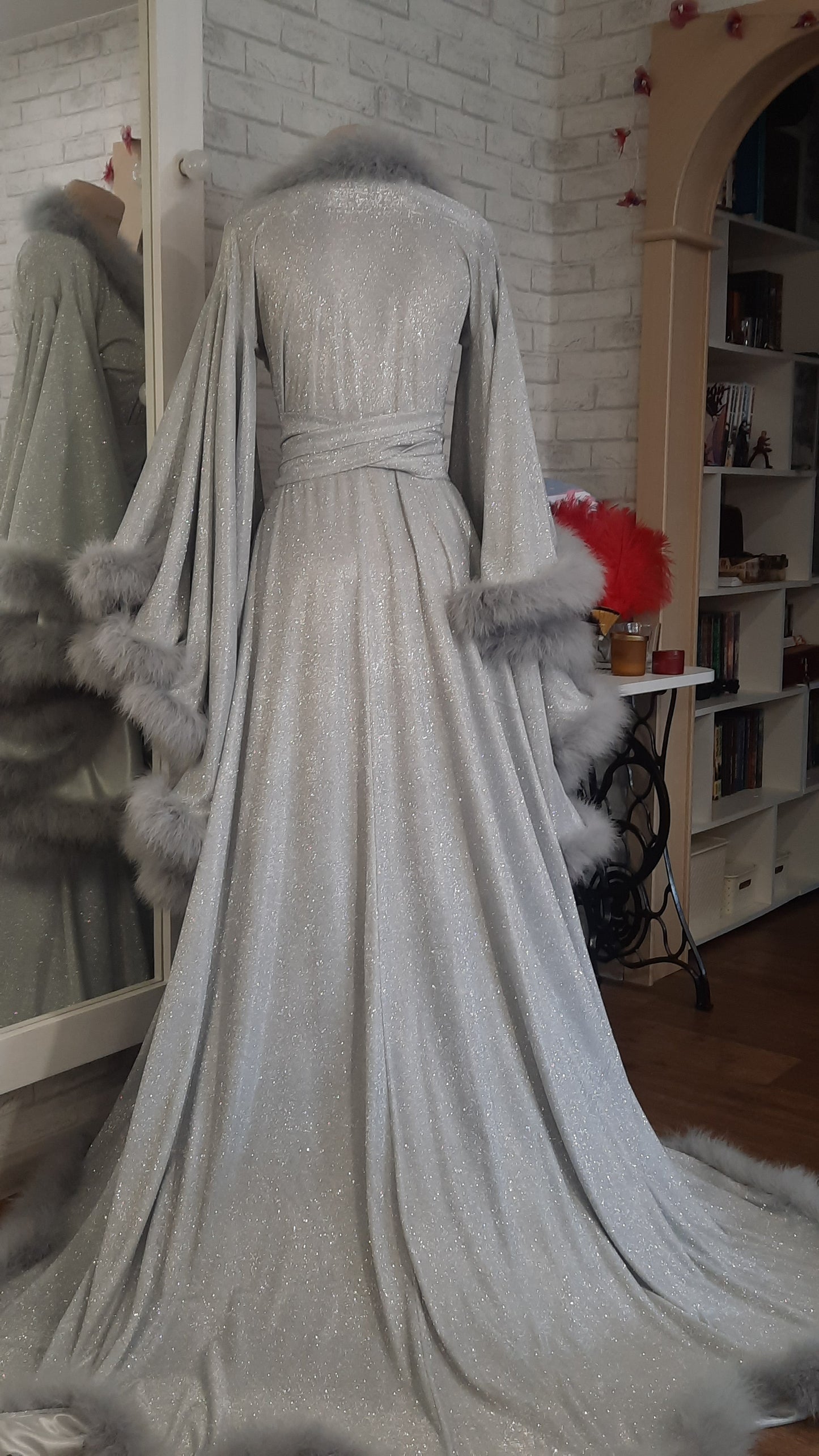 Rich widow robe in glitter